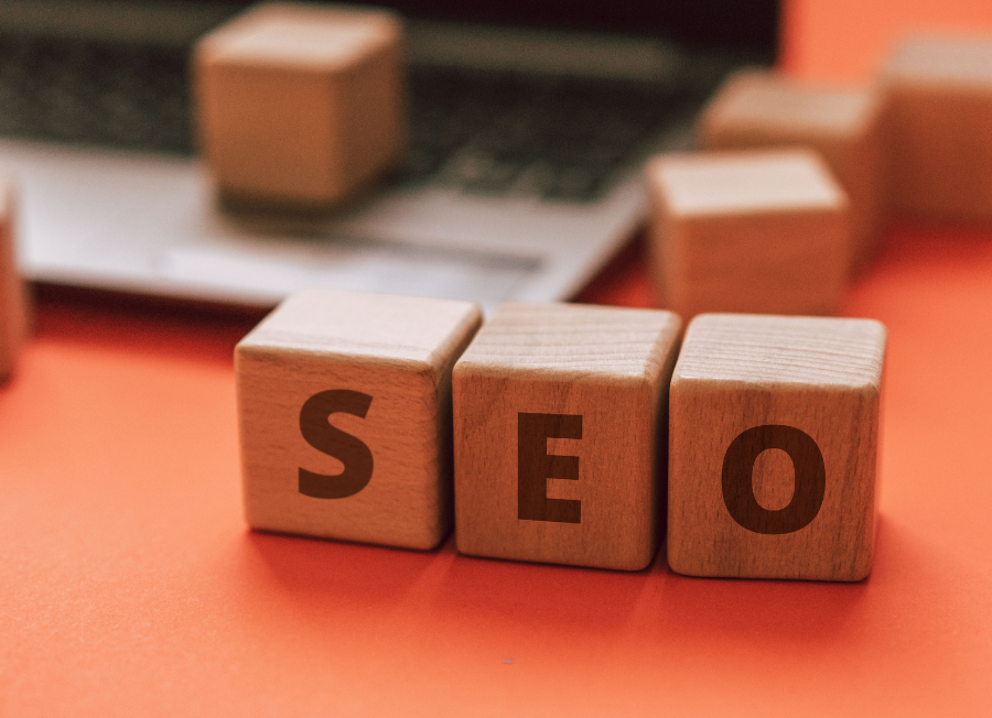 Por qué no lanzar un sitio web sin estrategia seo